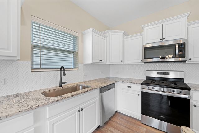 509 Purple Finch Road, Summerville, SC 29486