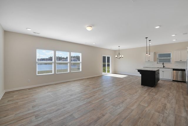 509 Purple Finch Road, Summerville, SC 29486