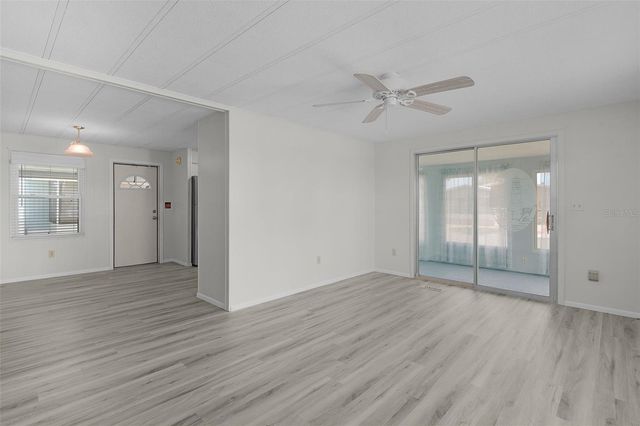 30 RIVERVIEW DRIVE, Fruitland Park, FL 34731