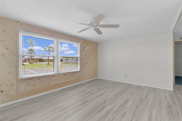 30 RIVERVIEW DRIVE, Fruitland Park, FL 34731