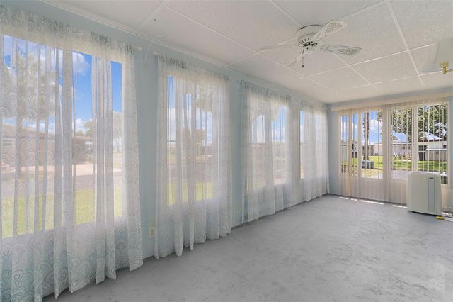 30 RIVERVIEW DRIVE, Fruitland Park, FL 34731
