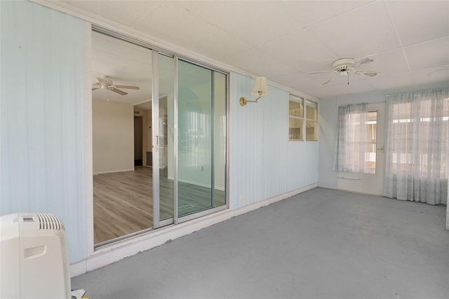 30 RIVERVIEW DRIVE, Fruitland Park, FL 34731