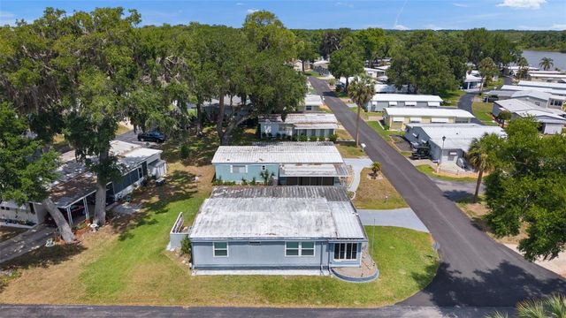 30 RIVERVIEW DRIVE, Fruitland Park, FL 34731
