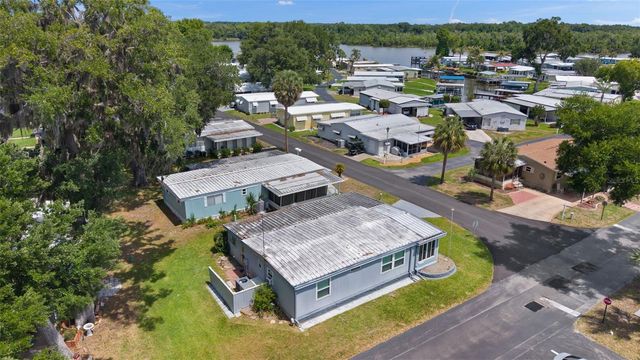 30 RIVERVIEW DRIVE, Fruitland Park, FL 34731