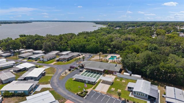 30 RIVERVIEW DRIVE, Fruitland Park, FL 34731