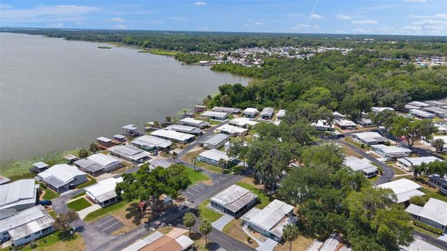 30 RIVERVIEW DRIVE, Fruitland Park, FL 34731