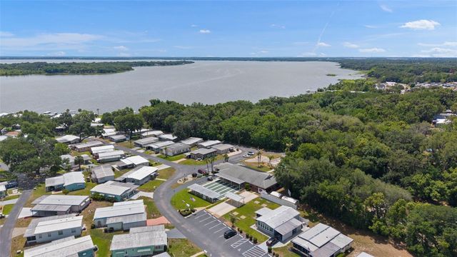 30 RIVERVIEW DRIVE, Fruitland Park, FL 34731