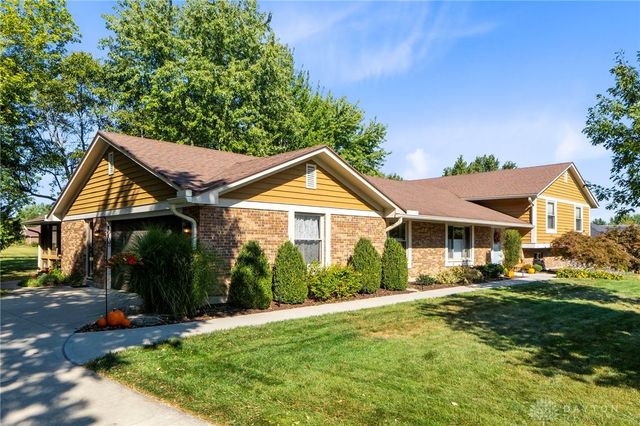10115 Mallet Drive, Dayton, OH 45458