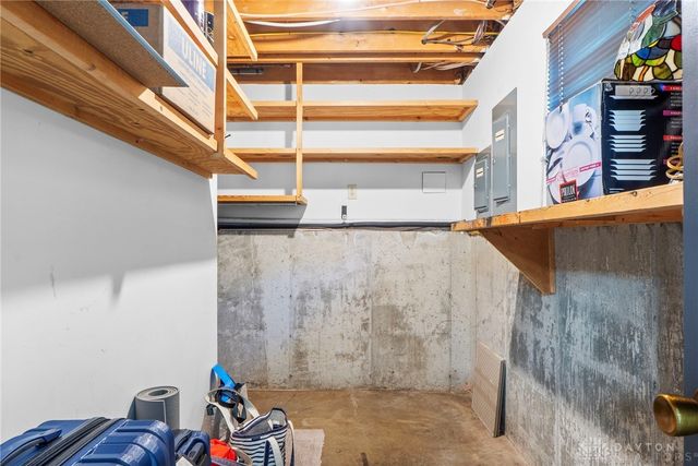 10115 Mallet Drive, Dayton, OH 45458