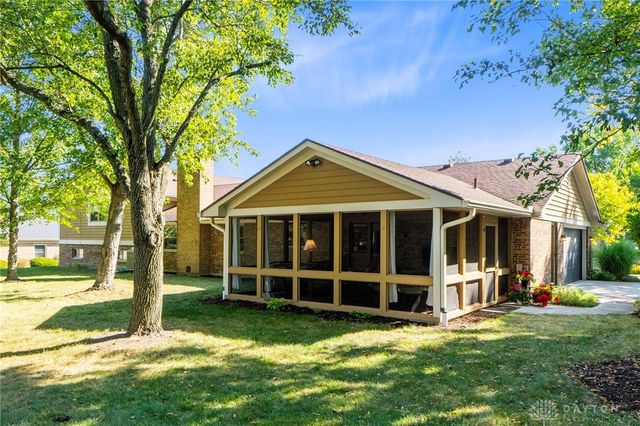 10115 Mallet Drive, Dayton, OH 45458