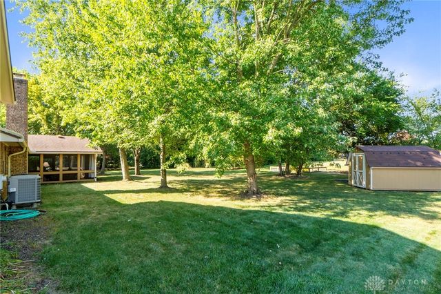 10115 Mallet Drive, Dayton, OH 45458