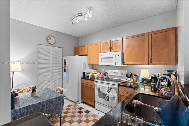 19655 E Country Club Drive 6108, Aventura, FL 33180