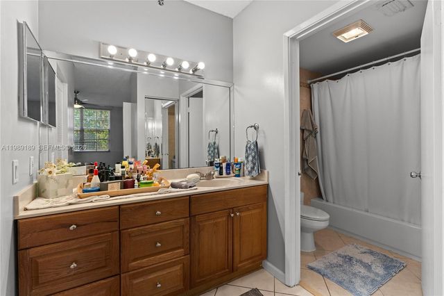 19655 E Country Club Drive 6108, Aventura, FL 33180