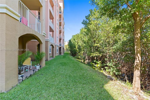 19655 E Country Club Drive 6108, Aventura, FL 33180