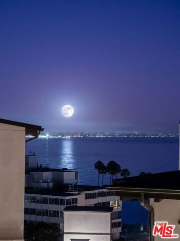 17328 Tramonto Drive 206, Pacific Palisades (los Angeles), CA 90272