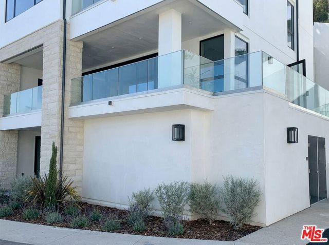 17328 Tramonto Drive 206, Pacific Palisades (los Angeles), CA 90272