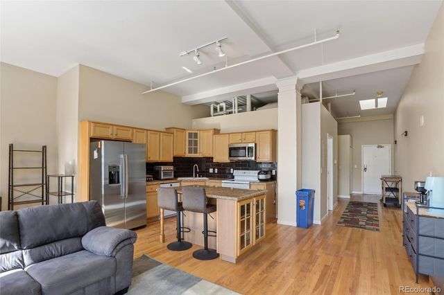 1555 California Street 602, Denver, CO 80202
