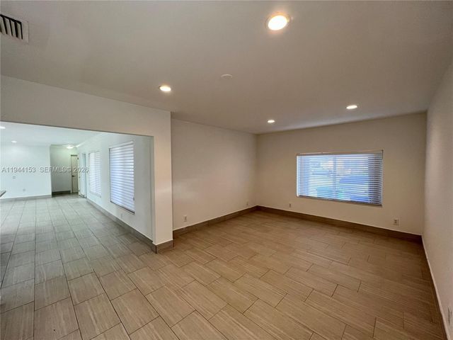 1881 NE 210th St 0, Miami, FL 33179