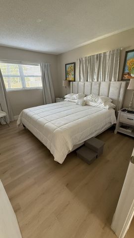 540 SE 2ND Avenue J7, Deerfield Beach, FL 33441