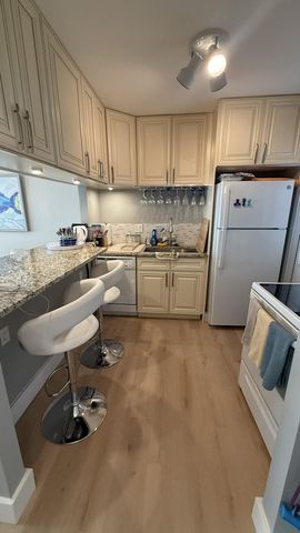540 SE 2ND Avenue J7, Deerfield Beach, FL 33441