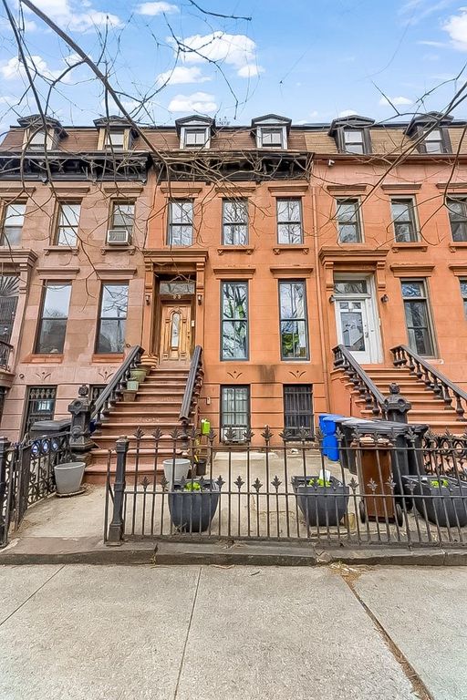 55 Bainbridge Street, Brooklyn, NY 11233