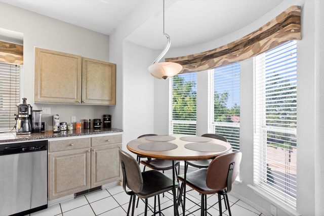 13928 VILLA SANDIA Place NE, Albuquerque, NM 87112