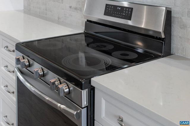 108 PARK RIDGE DR, Crozet, VA 22932