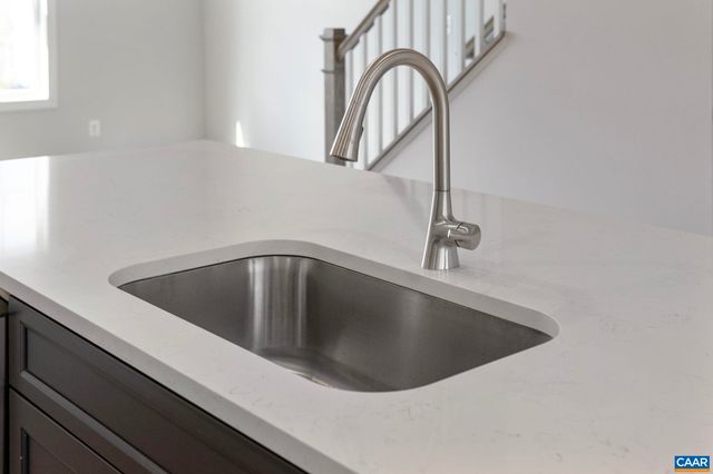 108 PARK RIDGE DR, Crozet, VA 22932