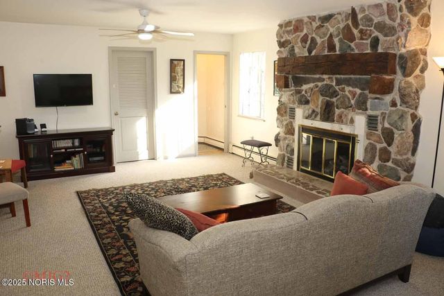 4557 Sadalia Road, Toledo, OH 43623