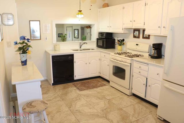 4557 Sadalia Road, Toledo, OH 43623