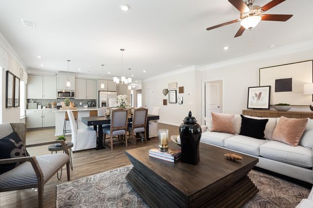 8825 Meadowvale Court, Ooltewah, TN 37363