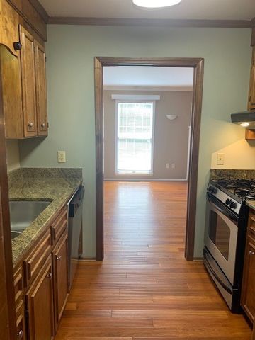 110 N Broad Street, Pendleton, SC 29670