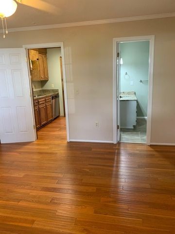 110 N Broad Street, Pendleton, SC 29670