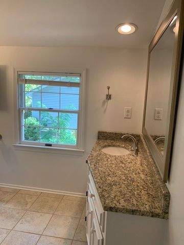110 N Broad Street, Pendleton, SC 29670