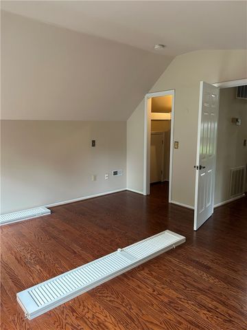 110 N Broad Street, Pendleton, SC 29670
