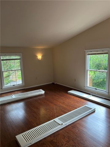 110 N Broad Street, Pendleton, SC 29670