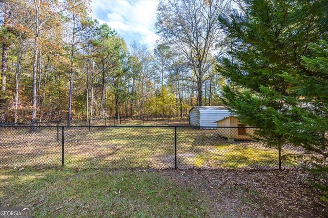 428 Fairview Church Road, Forsyth, GA 31029