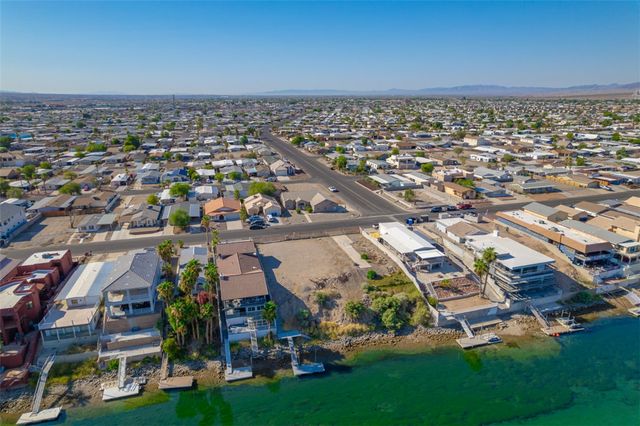 711 Riverfront Drive, Bullhead City, AZ 86442