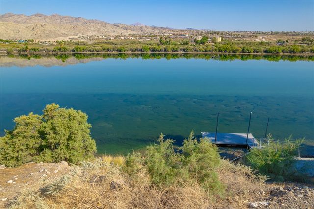 711 Riverfront Drive, Bullhead City, AZ 86442