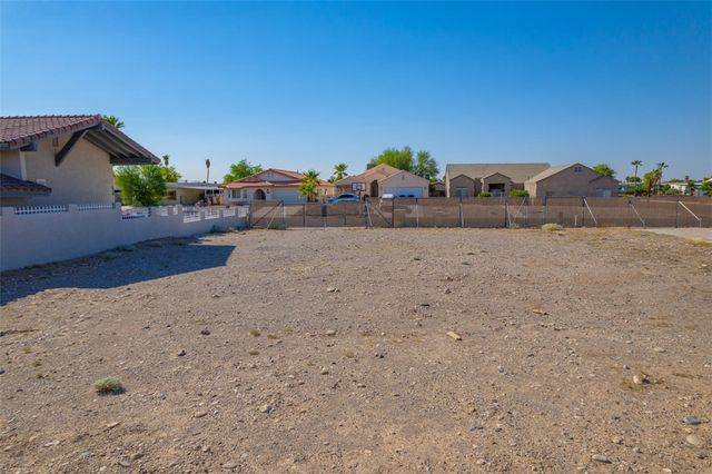 711 Riverfront Drive, Bullhead City, AZ 86442