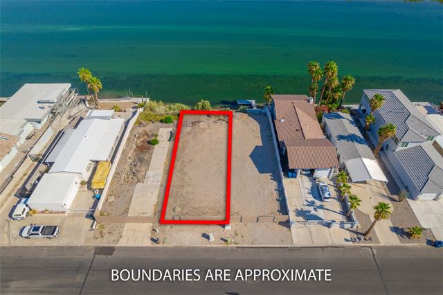 711 Riverfront Drive, Bullhead City, AZ 86442