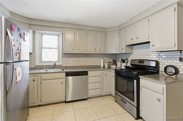 33 John Brian Lane, Cheektowaga, NY 14227