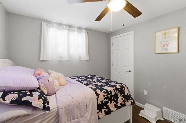 33 John Brian Lane, Cheektowaga, NY 14227