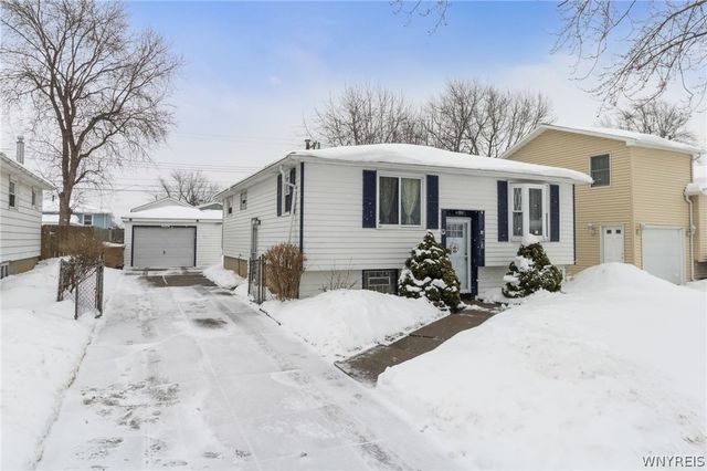 33 John Brian Lane, Cheektowaga, NY 14227
