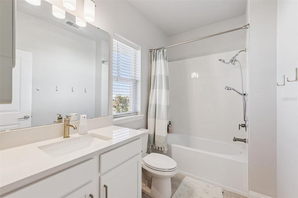 Image 19 of property listing at 9916 RODBELL STREET, Orlando, FL 32827