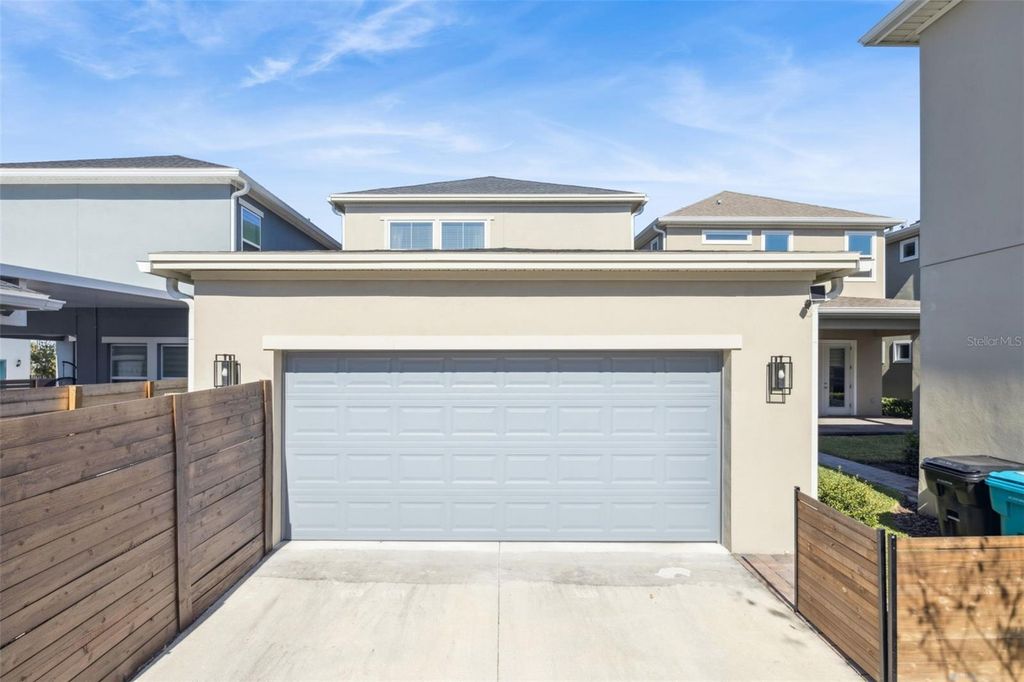 Image 26 of property listing at 9916 RODBELL STREET, Orlando, FL 32827