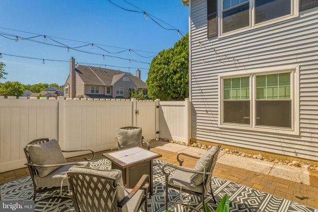 37 TARRAGON CT, West Deptford, NJ 08086