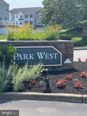 37 TARRAGON CT, West Deptford, NJ 08086