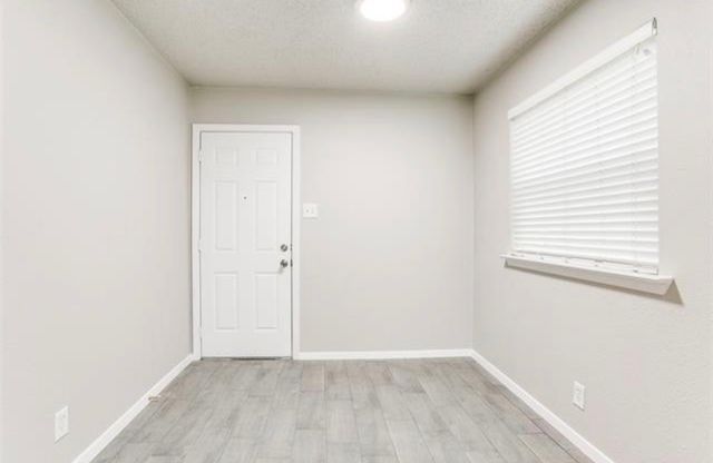 6640 Mona Lisa Avenue, Watauga, TX 76148