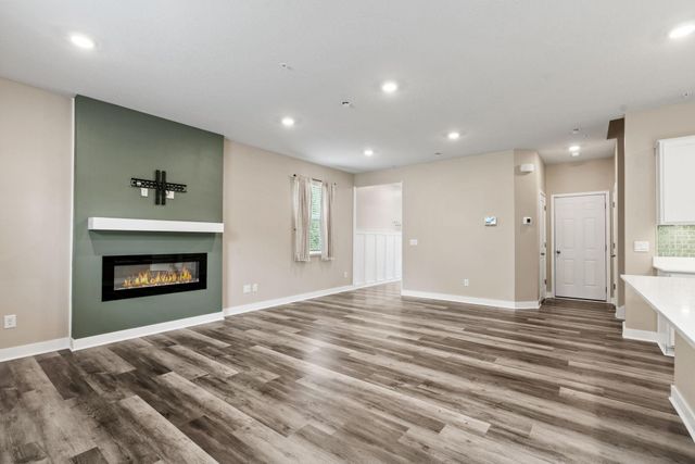 16308 Jaffna Place, Lakeville, MN 55044